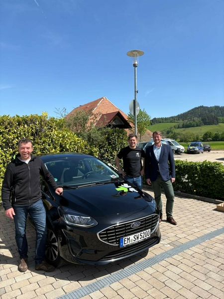 Gr�ne Flotte, Auto in Oberried